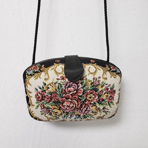 Vintage Tapastry Womens Floral Clutch Purse Handbag Gold Chain Handle 7x4.5x2.5 - Picture 2 of 7